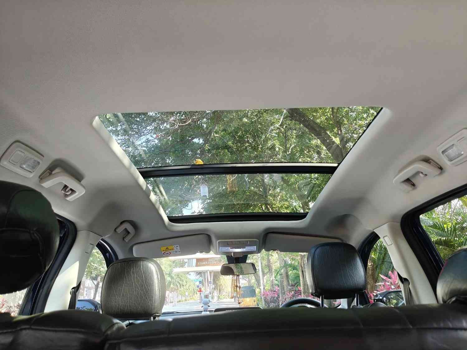 TATA Safari XT - Image 7